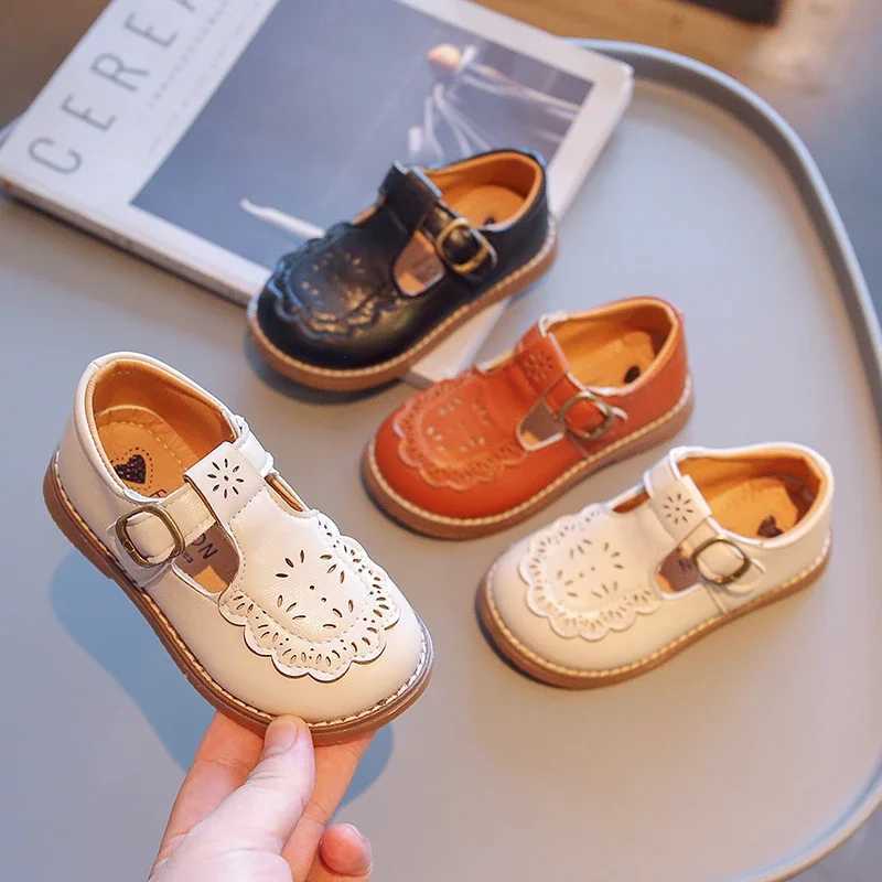 Sneakers Baby Childrens Leather Shoes Four Seasons Models Brown Soft Boys Girls Baby Casual Shoes Beige Fashion Kid Baby Walking Shoes H241221