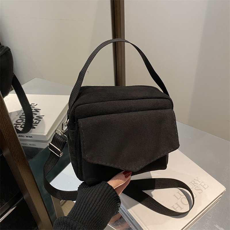 new Korean version single shoulder crossbody bag casual hundred bag designer fashionable and avant garde outdoor backpack trend shoulder bag bag