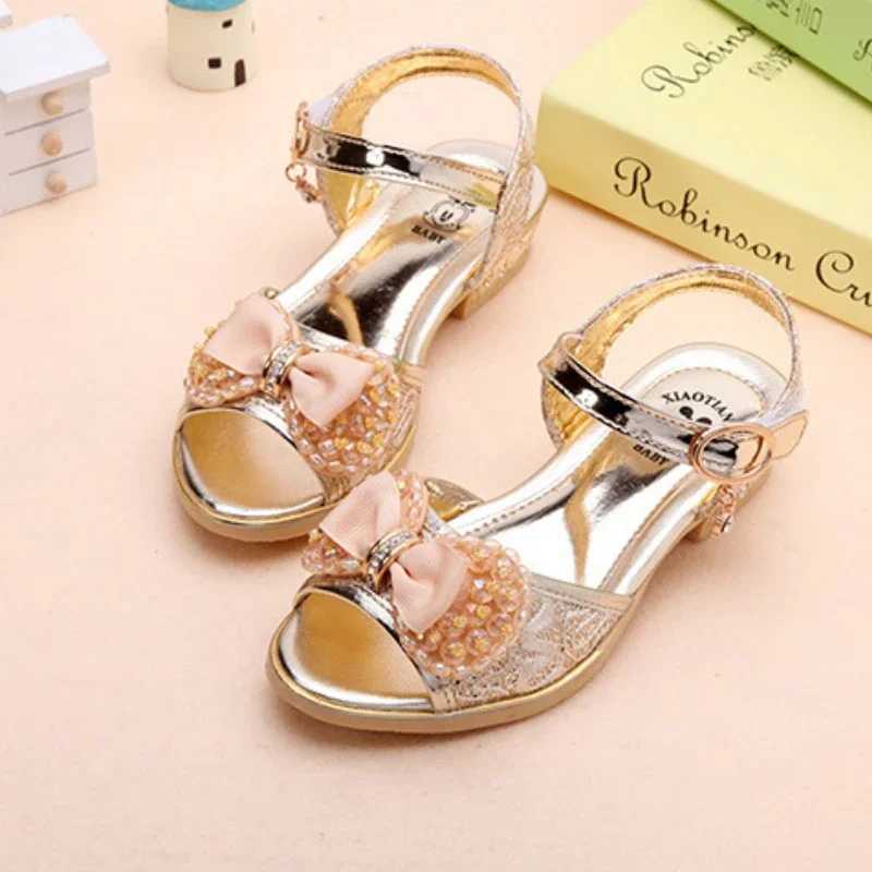 Sneakers Girls princess shoes summer childrens high heels open toe party childrens sandals anti slip childrens tight sequined beach shoes H241221