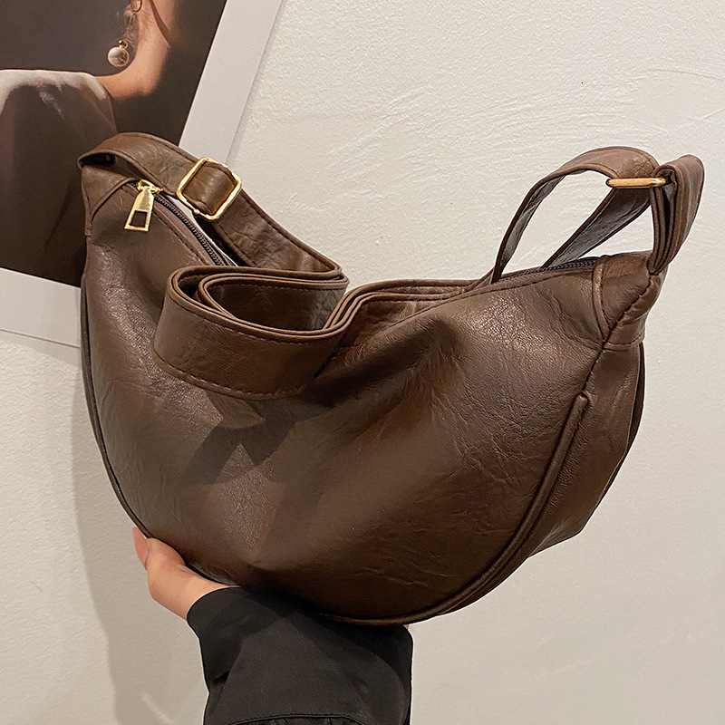 new fashionable women s crossbody bag Instagram designer niche multifunctional shoulder bag trend shoulder bag bag