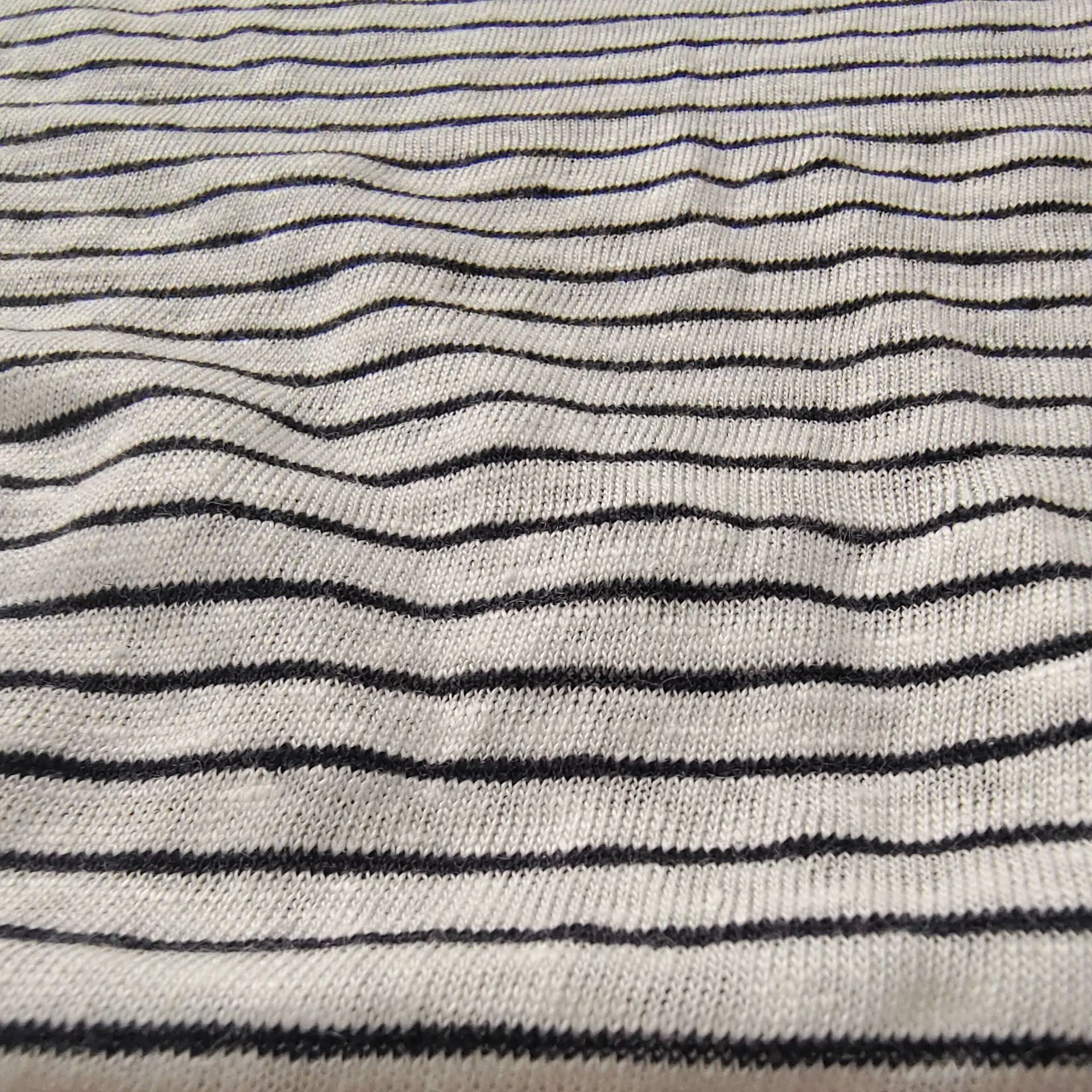 Premium Knit Linen Textile for Comfortable Tops and Lightweight Outerwear