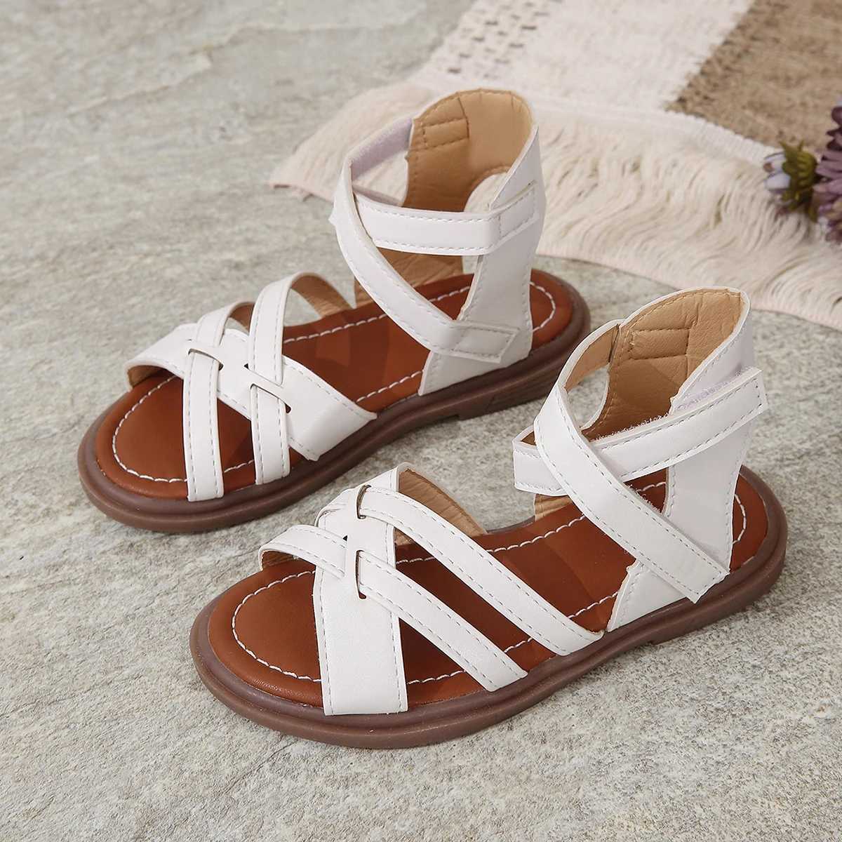 Sneakers Girls sandals new summer medium and large children princess shoes baby soft sole H241221