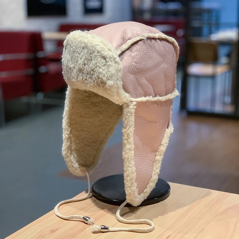 Lei Feng Hat Womens Winter Sheepskin Thick Warm Hat Ear Hood Protective Hat Leather Snow Hat with Ear Hood Windproof Warm Hat 241220