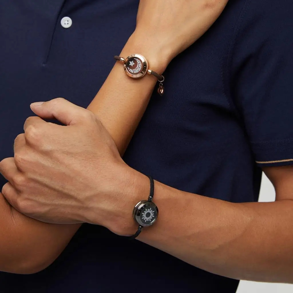 Totwo Long Distance Touch Light Up Vibration Bracelet Couple Long Distance Relationship Gifts Smart Sun Moon Love Bracelet 241219