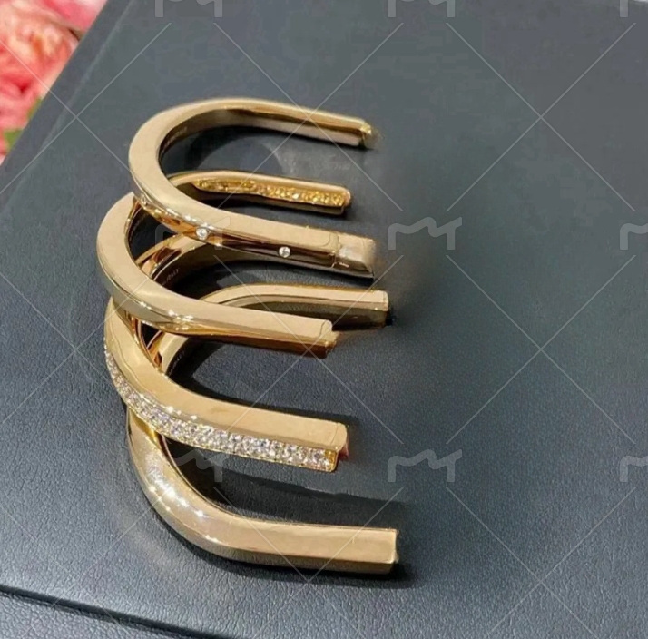 Designer Bracelet Classic U-shaped Fashion Atmosphere High Quality Bracelet Light Luxury Women's Retro Bracelet Geometric Lock Rose Gold Jewelry Gift