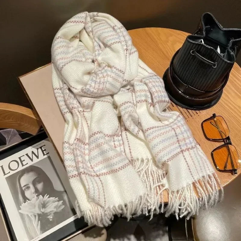 Womens Winter Scarf Japanese Warm White Checkered Cashmere Scarf Female Fashion Accessory 241220