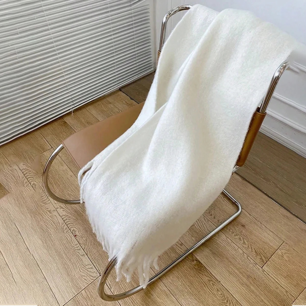 1pc Women Thick Shawl Wraps Cashmere Scarf Winter Warm Solid Color Blanket Scarves Long Tassel Hijab 241220