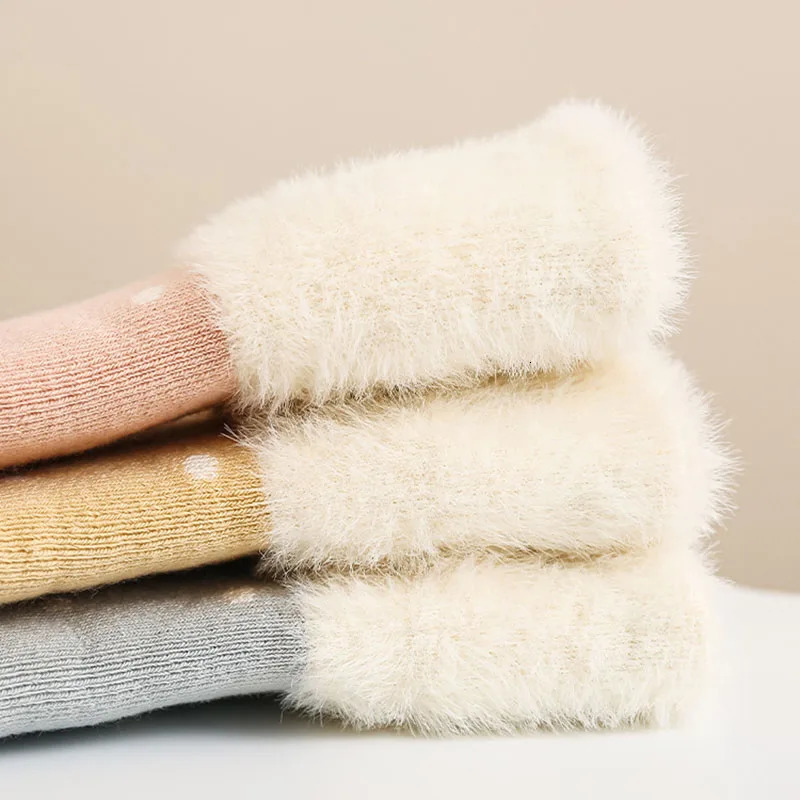 3 pairs of one million dollar winter childrens socks cute bear socks for girls warm wool pads for children in tube socks 241220