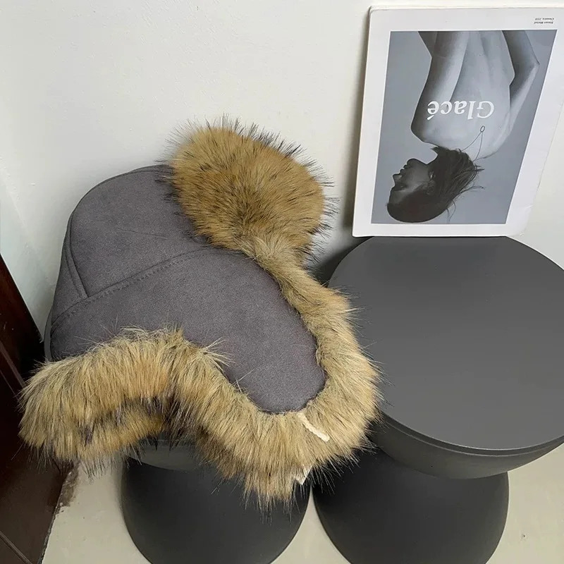 High quality Y2k leopard print faux fur Lei Feng hat for winter outdoor suede ear protection warm and unisex Russian hat 241220