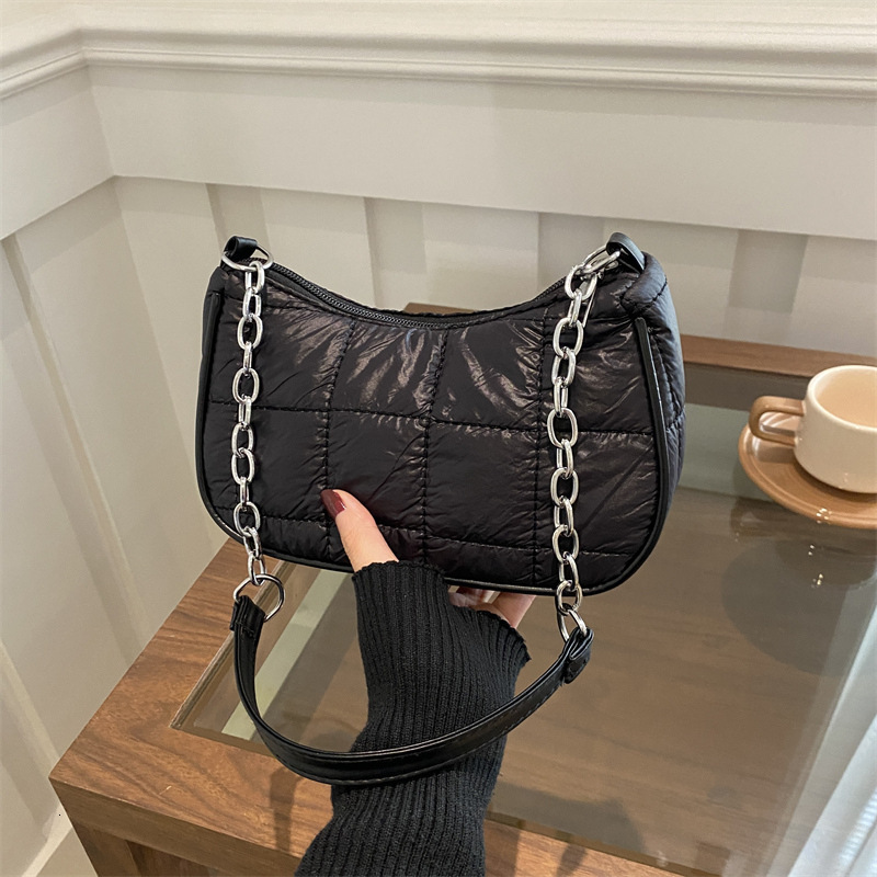 Shoulder bag new Korean designer fashion shoulder bag trend casual commuting women s crossbody bag bag