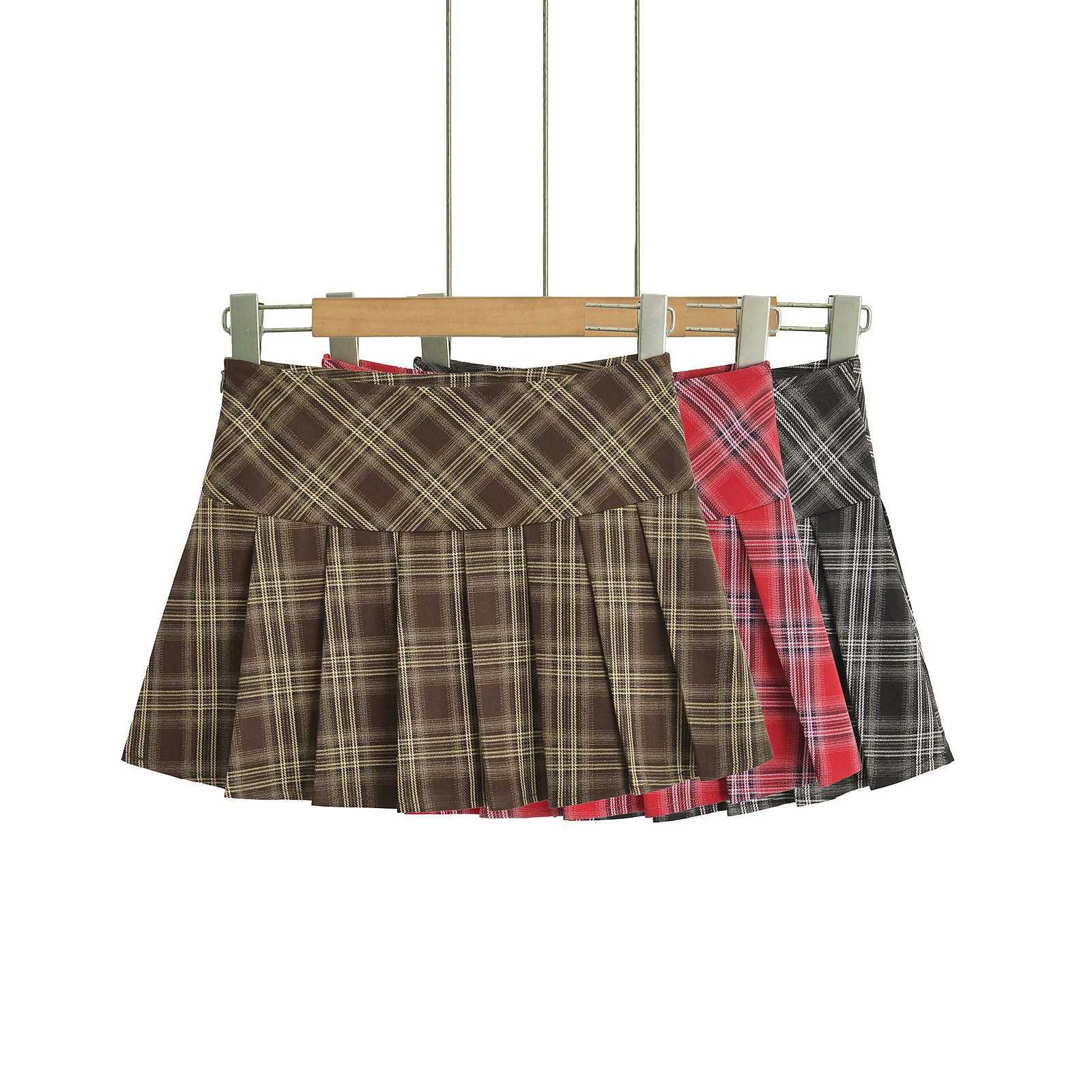 Mini Skirts For Woman Korean Fashion Red Plaid Skirts Women Y2k Clothes Cute Short Skirts Harajuku Vintage Pleated Skirts PreppyXJ241221