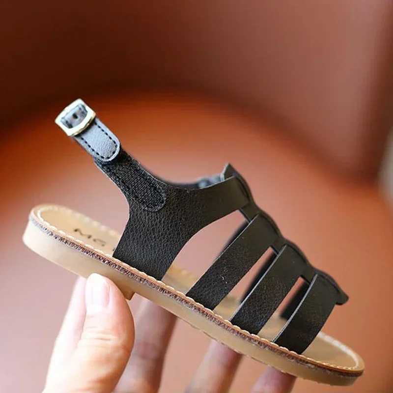 Sandals 1-6 Years Children Summer Outdoor Beach Shoes Girls Princess Knitted Open Toed Sandals Gold Silver Black H241217