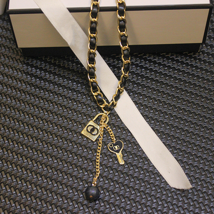 Pendant Necklaces Trendy Black Necklace Women Fashion Jewelry Featuring A Charm Pendant With Key And Lock Motifs Chic Accessory For A Modern Look