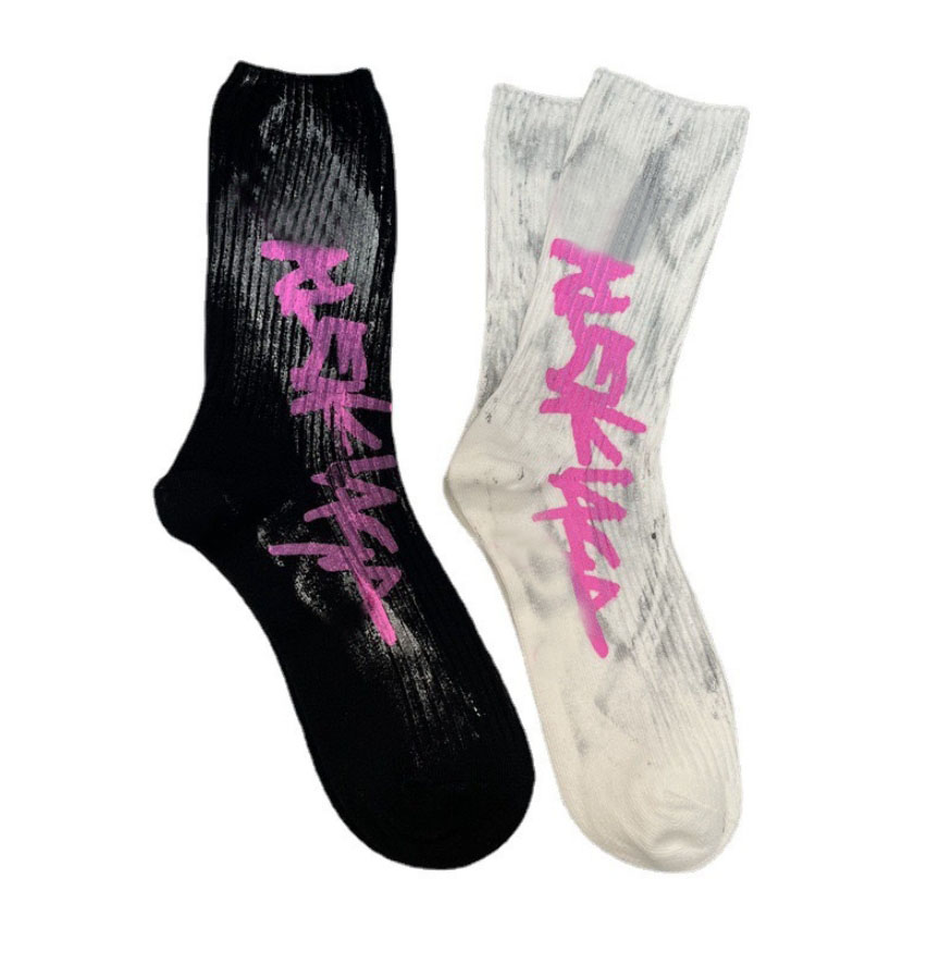 Designer Graffiti Letter Socks Original Couples Men Unisex Hiphop Funny Socks Streetwear Sports Breathable Skateboard Sox Trendy