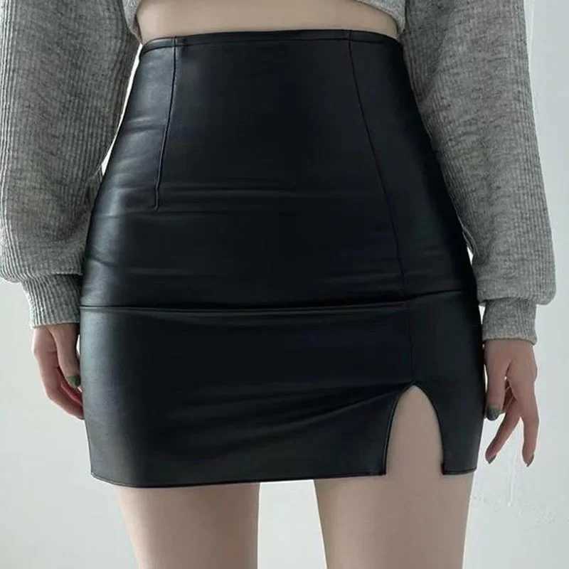 Smvp Balck PU Leather Mini Skirt Women Sexy Skinny High Waist Side Split Hip Skirts Autumn New Korean Office Lady Short SkirtXJ241221