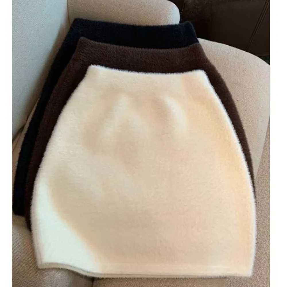 Elastic Waist Slim Women Short Skirt Sexy Ele All-Match Basic Mini Skirt Winter Sweet Casual Knit Imitation Mink Fur SkirtXJ241221