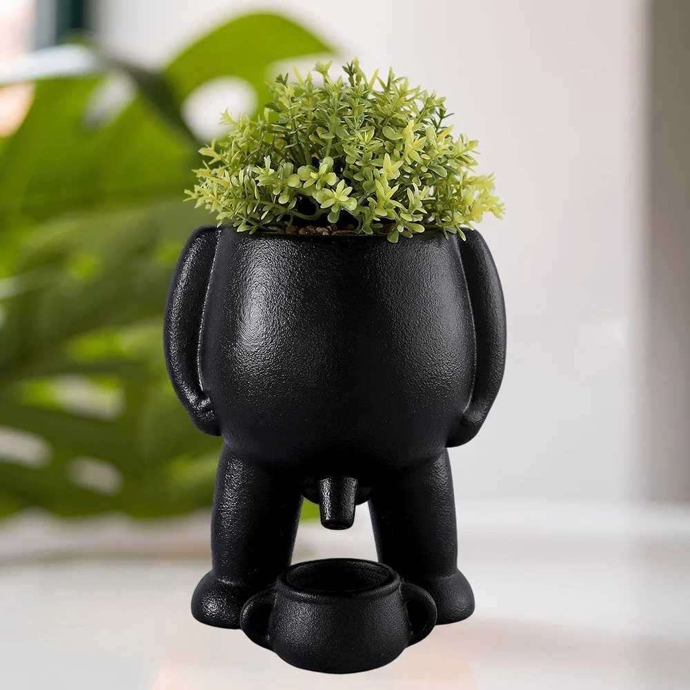 Planters Pots Spoof Ceramic Peeing Potted Plant Wear Resistant Flower Planter Resuable Desktop Plant Display Pot for Bedroom Patios Desk S2412216