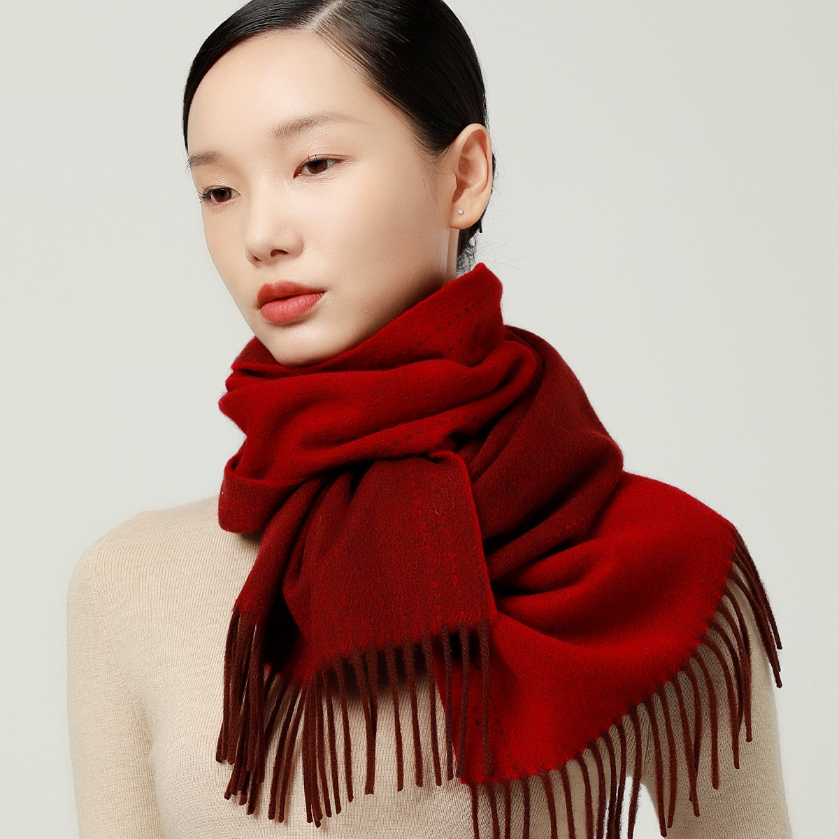 Exquisite fashion two-color British style ladies with warm scarf shawl fabric