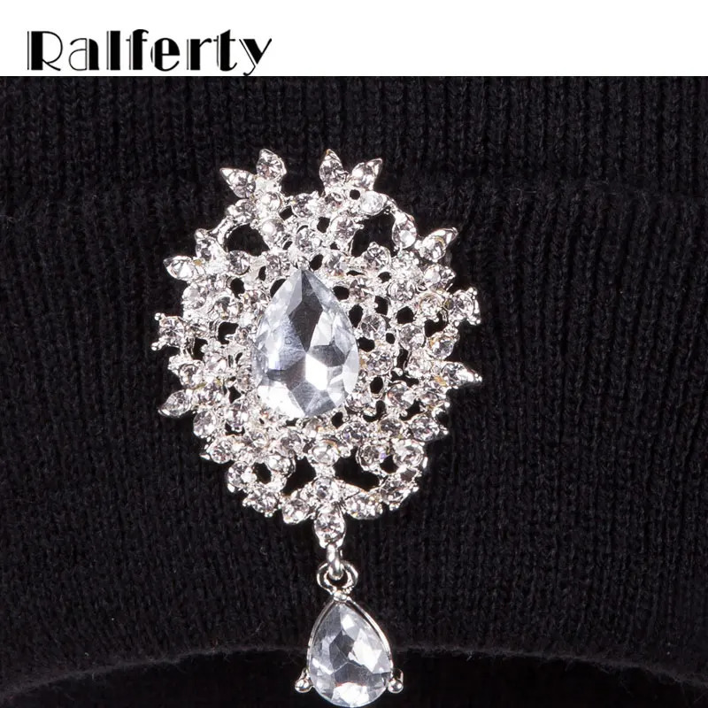 Ralferty Winter Hats For Women Warm Knitted Flower Crystal Beanies Hat Female Skullies Caps Gorras Gorros 241214