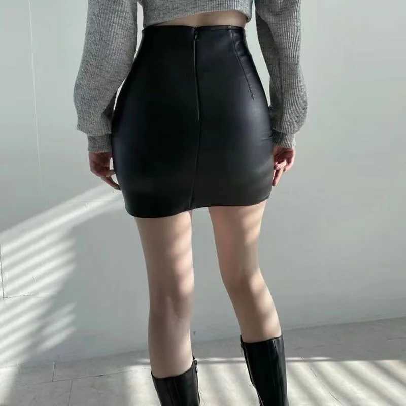 Xpqbb Balck PU Leather Mini Skirt Women Sexy Skinny High Waist Side Split Hip Skirts Autumn New Korean Office Lady Short SkirtXJ241221