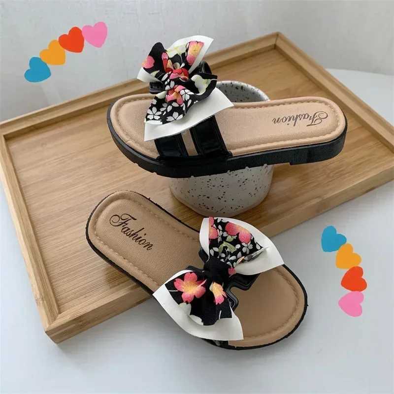 Slipper Summer Kids Home Shoes Baby Girls Slippers for Children Antislip Thick Sole Slides 2-8 Years H241217
