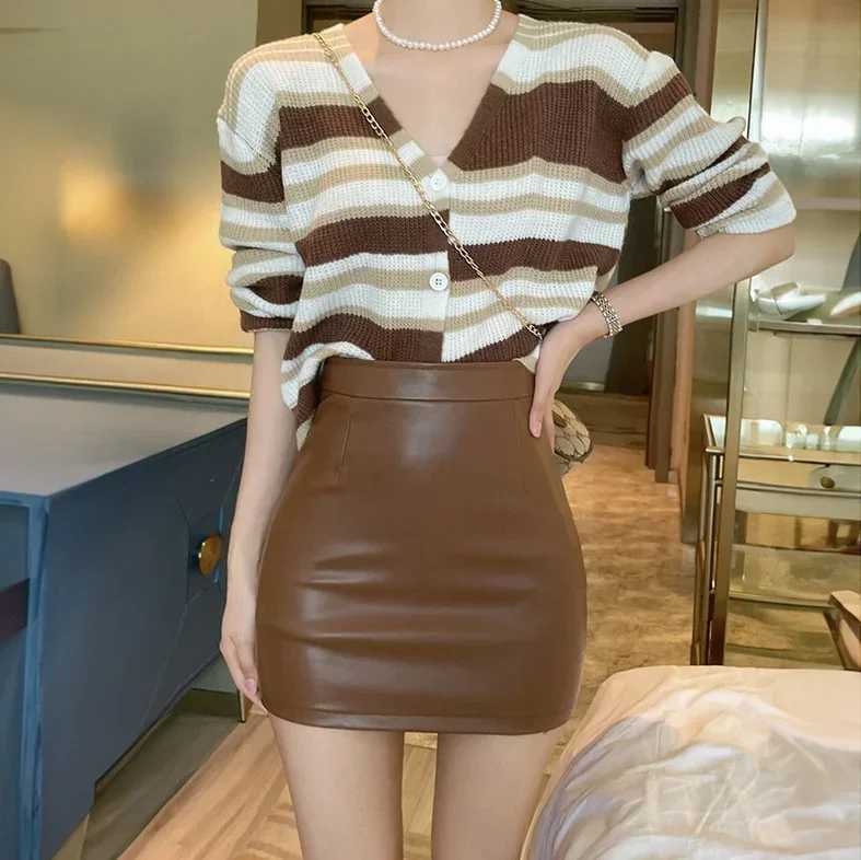 Black Mini Sexy Skirt Sexy High Waist Package Hip Pencil Skirt Womens PU Leather Short Fashion Zipper Leather SkirtsXJ241221