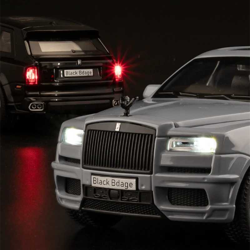 1 32 Rolls Royce SUV Cullinan Alloy Car Model Diecasts Metal Toy Car Model Simulation Sound and Light Collection Childrens GiftsXJ250220