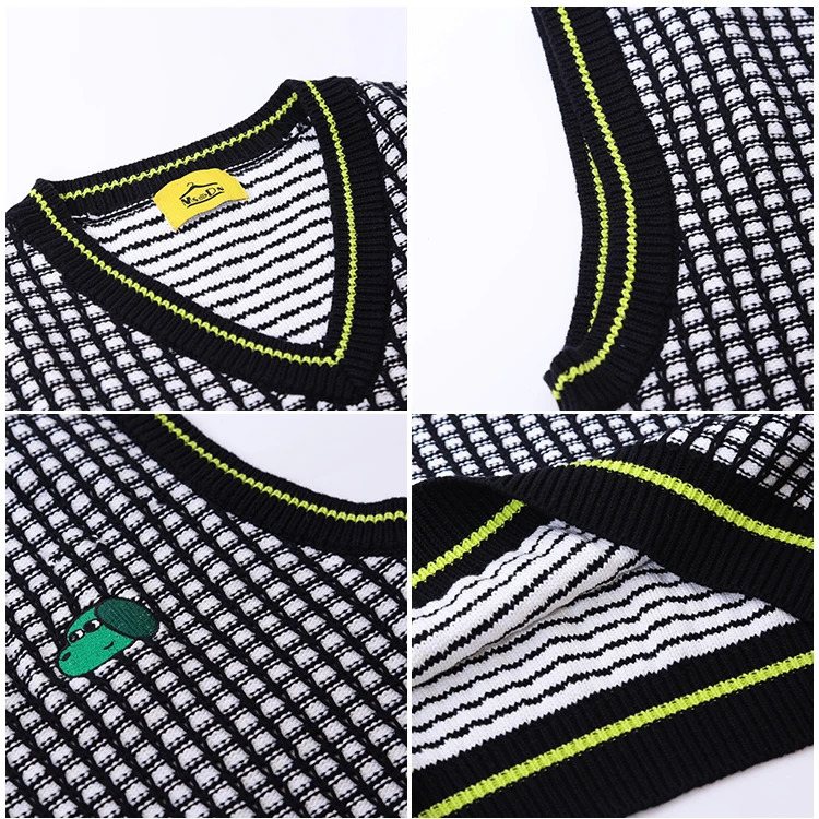 Womens Vintage Knit Vest Loose Black Plaid Cartoon y Cotton Pullover Sleeveless Sweater Original Niche er Autumn 241218