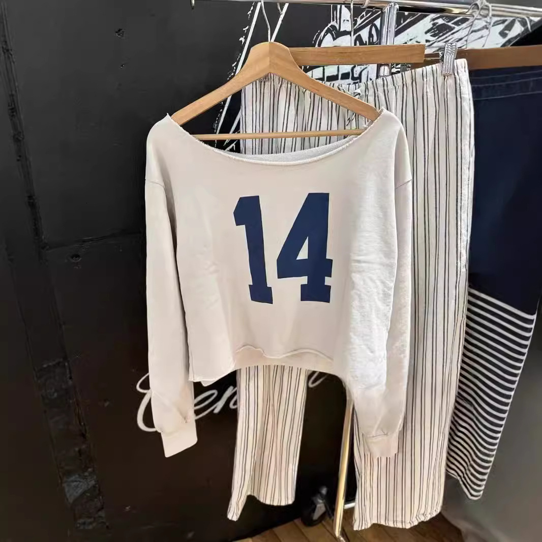 New 14 Autumn Sweatshirt Female Edge Curl Y2k Streetwear Short Top Large Collar Long Sleeve Sportwear Retro Women Pullover 2024