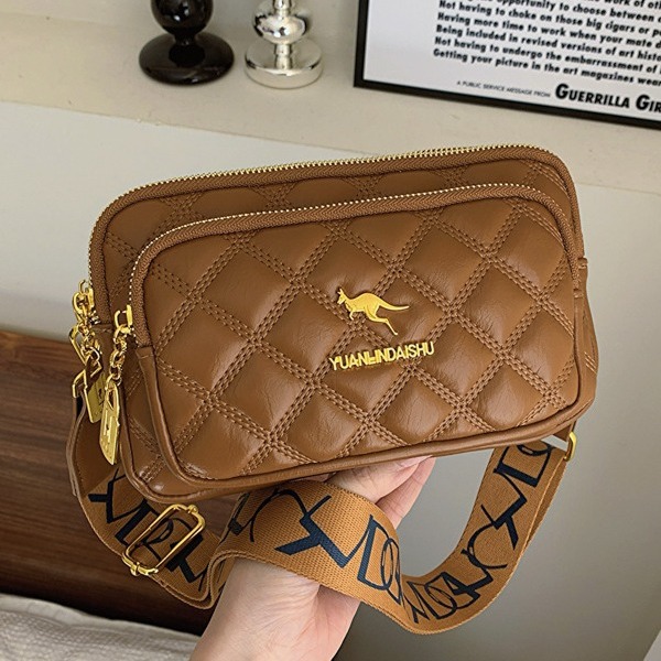 Womens Designer Shoulder Bags: Chic Flap Bag With Dia Pattern, Lightweight Single Crossbody For Everyday Elegance New Free Delivery Designer Bag