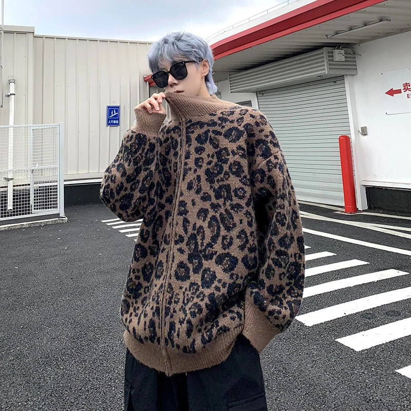 Fall Retro Leopard Knit Cardigan Sweater Mens Jacket Korean Streetwear Zipper Long Sleeve Knitwear Unisex Outwear 241220