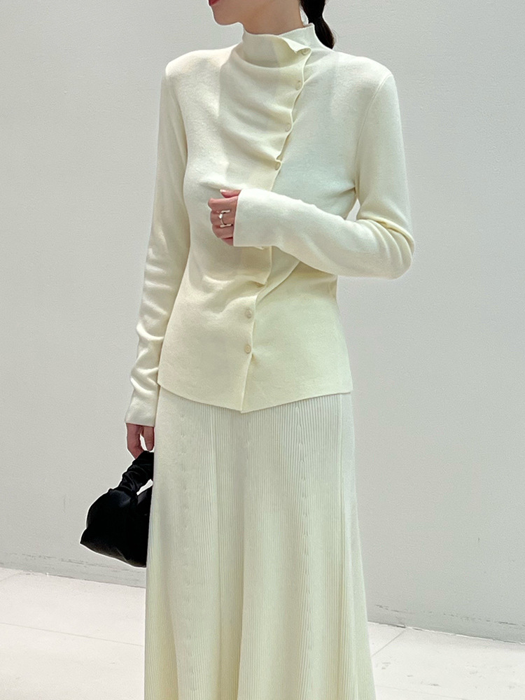 BQM1 Women's Wool Blend Pleated Pullover with Soft Half Turtleneck