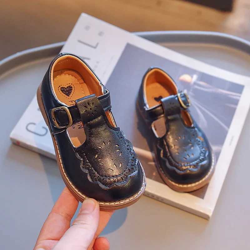 Sneakers Baby Childrens Leather Shoes Four Seasons Models Brown Soft Boys Girls Baby Casual Shoes Beige Fashion Kid Baby Walking Shoes H241221