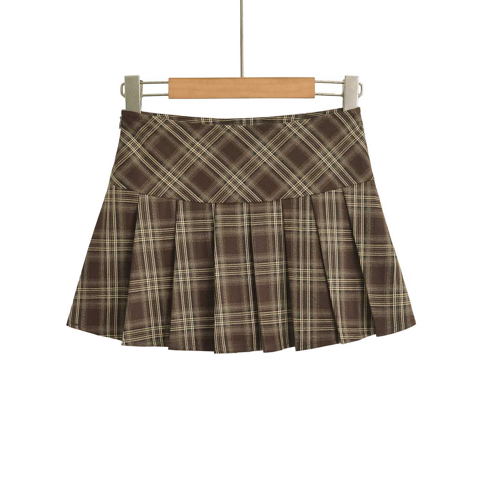 Mini Skirts For Woman Korean Fashion Red Plaid Skirts Women Y2k Clothes Cute Short Skirts Harajuku Vintage Pleated Skirts PreppyXJ241221