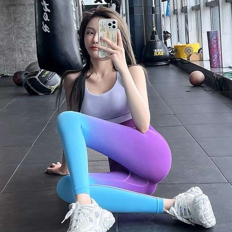 Gradient Peach High Waist Tightening Fitness Women, Hip Lifting Running Sports, Internet Celebrity Tight Elastic Yoga Pants for Outwear