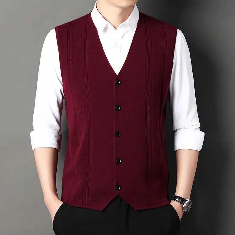 Fashion High-end Smart Casual Pure Wool Sweater Knitted Tank Mens Solid V-neck Button Patchwork Screw Thread Sleeveless VestXJ241221