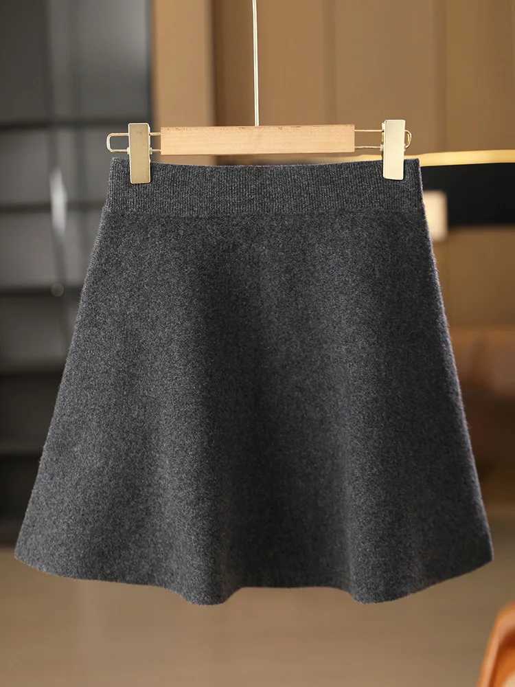 Womens Wool Skirt Autumn Winter Elastic Waist Mini A-Line Cashmere Skirt 100% Merino Wool Knitted Above Knee Preppy Style DressXJ241221