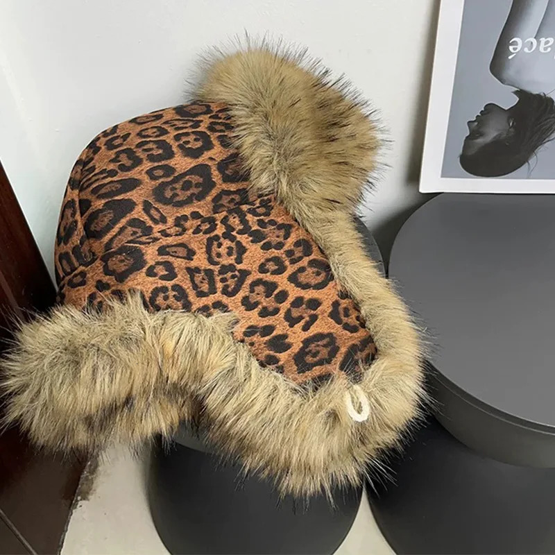 High quality Y2k leopard print faux fur Lei Feng hat for winter outdoor suede ear protection warm and unisex Russian hat 241220