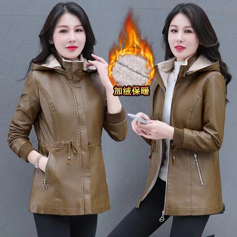 Autumn Winter Jackets Plus Velvet Womens Leather Coat Black Green Hooded Fashion Outwear Zipper Thick Warm Short Jacket 241216