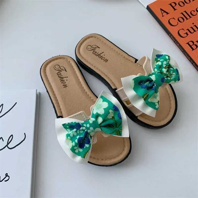 Slipper Summer Kids Home Shoes Baby Girls Slippers for Children Antislip Thick Sole Slides 2-8 Years H241217