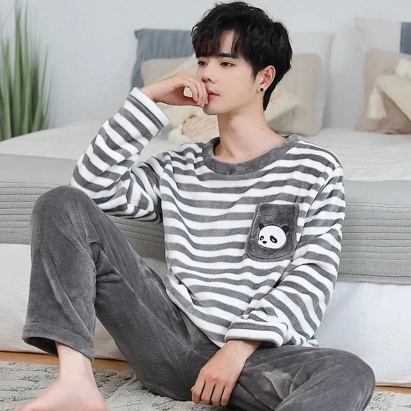 Korean cartoon Kawaii cute bear print pajamas set for mens crew neck stripe design casual home wear autumn and winter cotton pajamas W241221