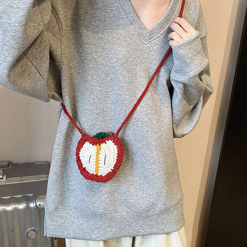 Apple shoulder fashionable and cute diagonal cross women's new finished yarn hook woven bag, coin purse