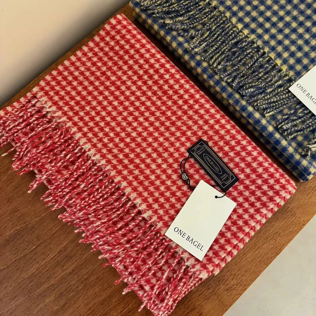 Korean classic 100% Australian wool checkered red scarf unisex couple Autumn winter warm neck 241220