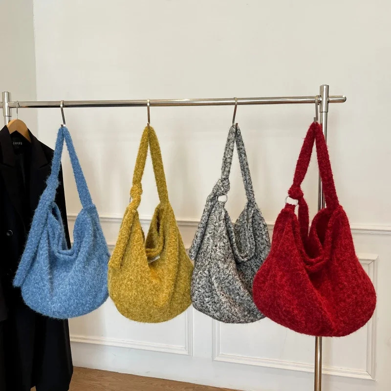 New Women s Handbag Solid Color Simple Fashion Large Capacity Soft Popular Commuter Designer Shoulder Bag bag