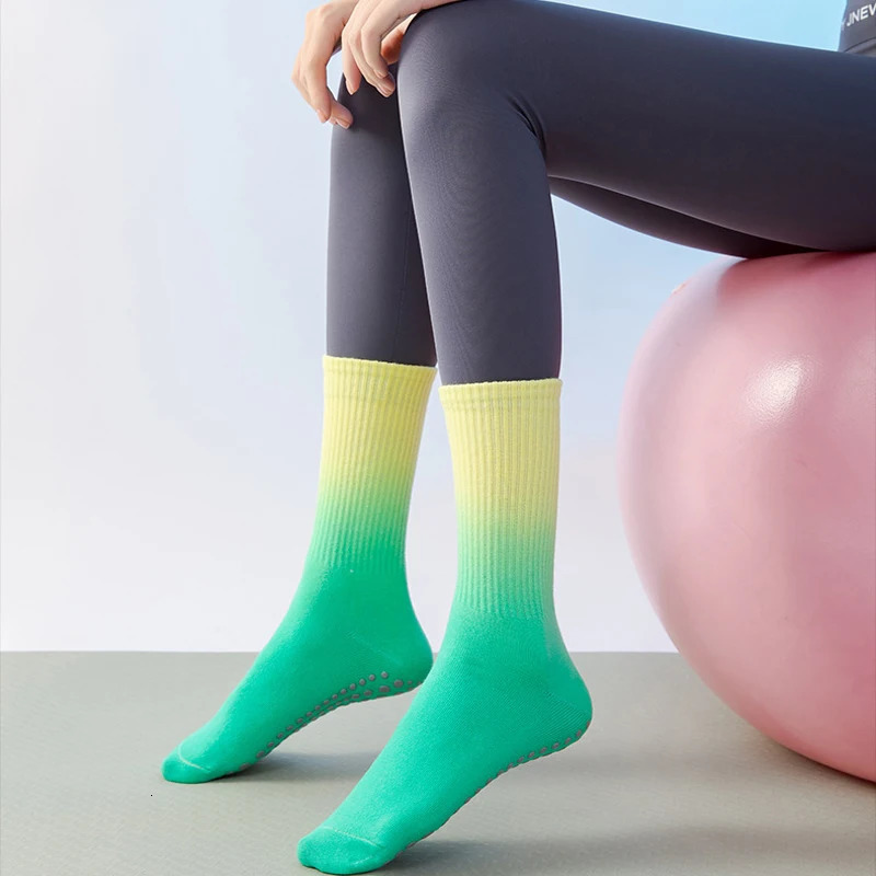 3 pairs of womens yoga socks gradient cotton anti slip Pilates socks grip crew breathable mid pipe dance ballet fitness socks 241219