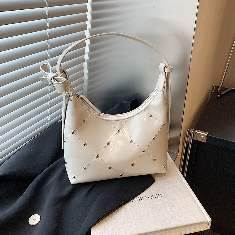 Bag Bright Face Fashion Women, Korean Version, Trendy And Versatile Shoulder Bag, 2024 Summer New Item, Niche Texture Armpit Bag For Women