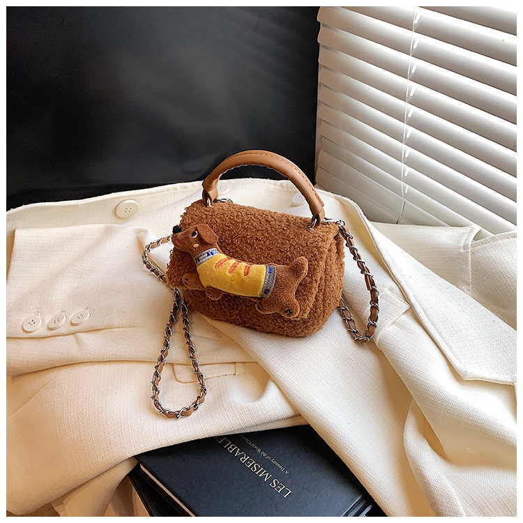 Handheld Plush Cartoon Sausage Dog Small Square For Winter Fashionable And Casual High-end Western Style Shoulder Bag