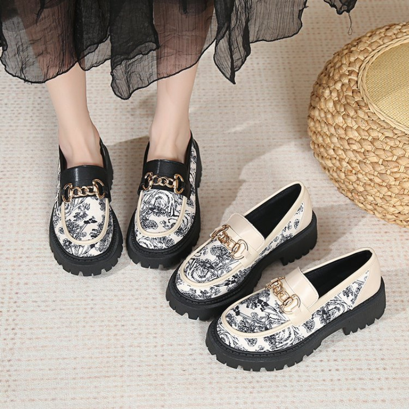 Mixed Color Embroidery Thick Sole Loafers Genuine Leather All-Match Casual Shoes Round Toe Platform Mid Heel Women Pumps