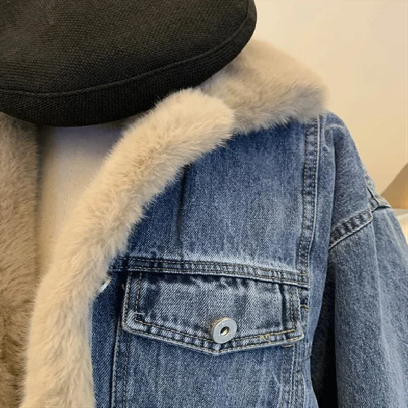 Vintage Solid color Jeans Jacket Women Autumn And Winter Lamb Wool Loose Plush Thick Denim Coat female Casual outerwear R461 241220