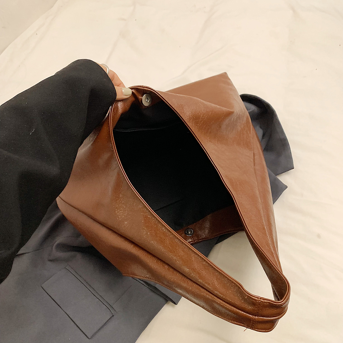 New Large PU Leather Hobo Underarm Bag for Women's Winter Women's Handbag 2025 New Designer Handbag and Wallet